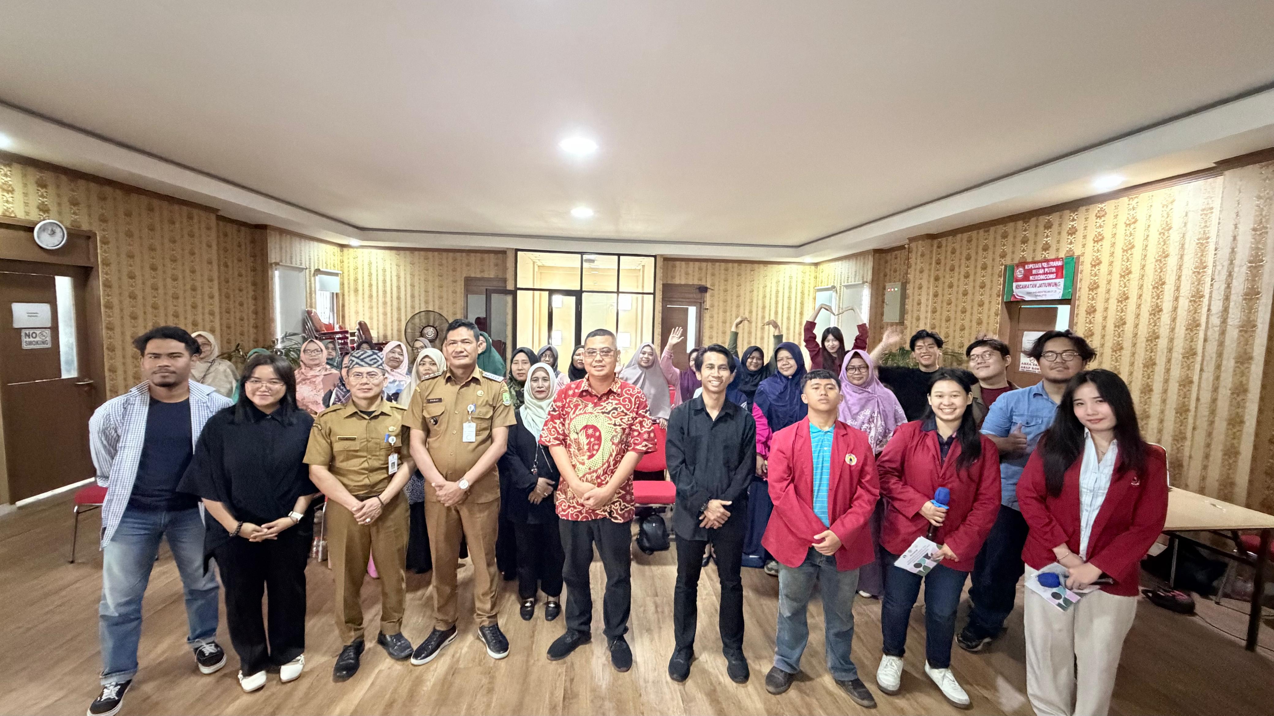 Bangun Kepercayaan Public Speaking!