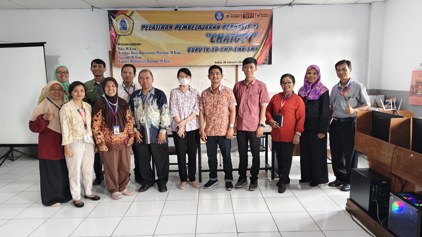 Pelatihan Pembelajaran Berbasis AI ChatGPT