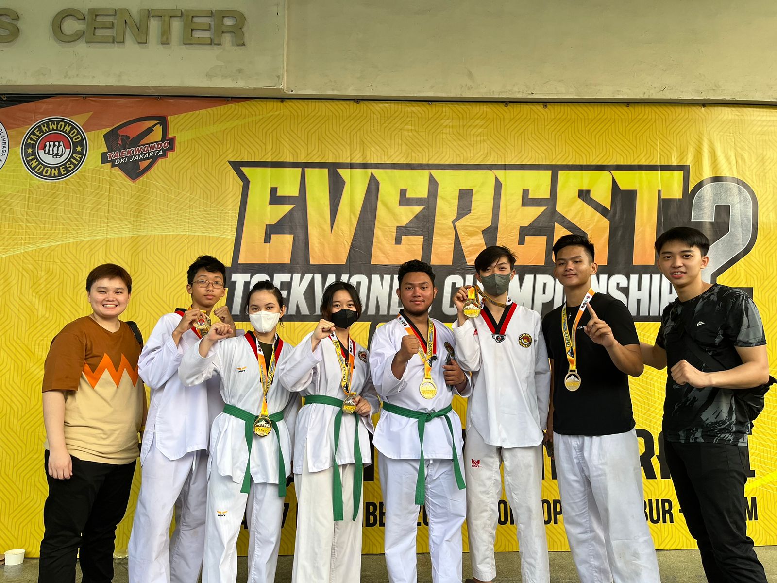 Taekwondo ubd dapat medali emas kejuaraan nasional juara 1